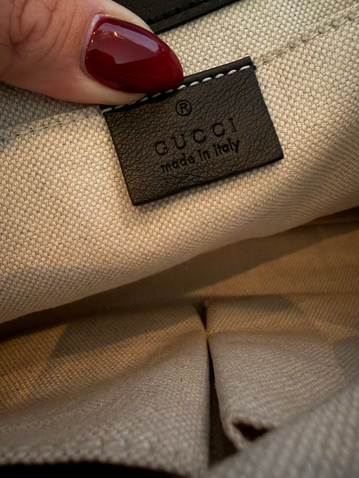 Emily Chain Flap Large