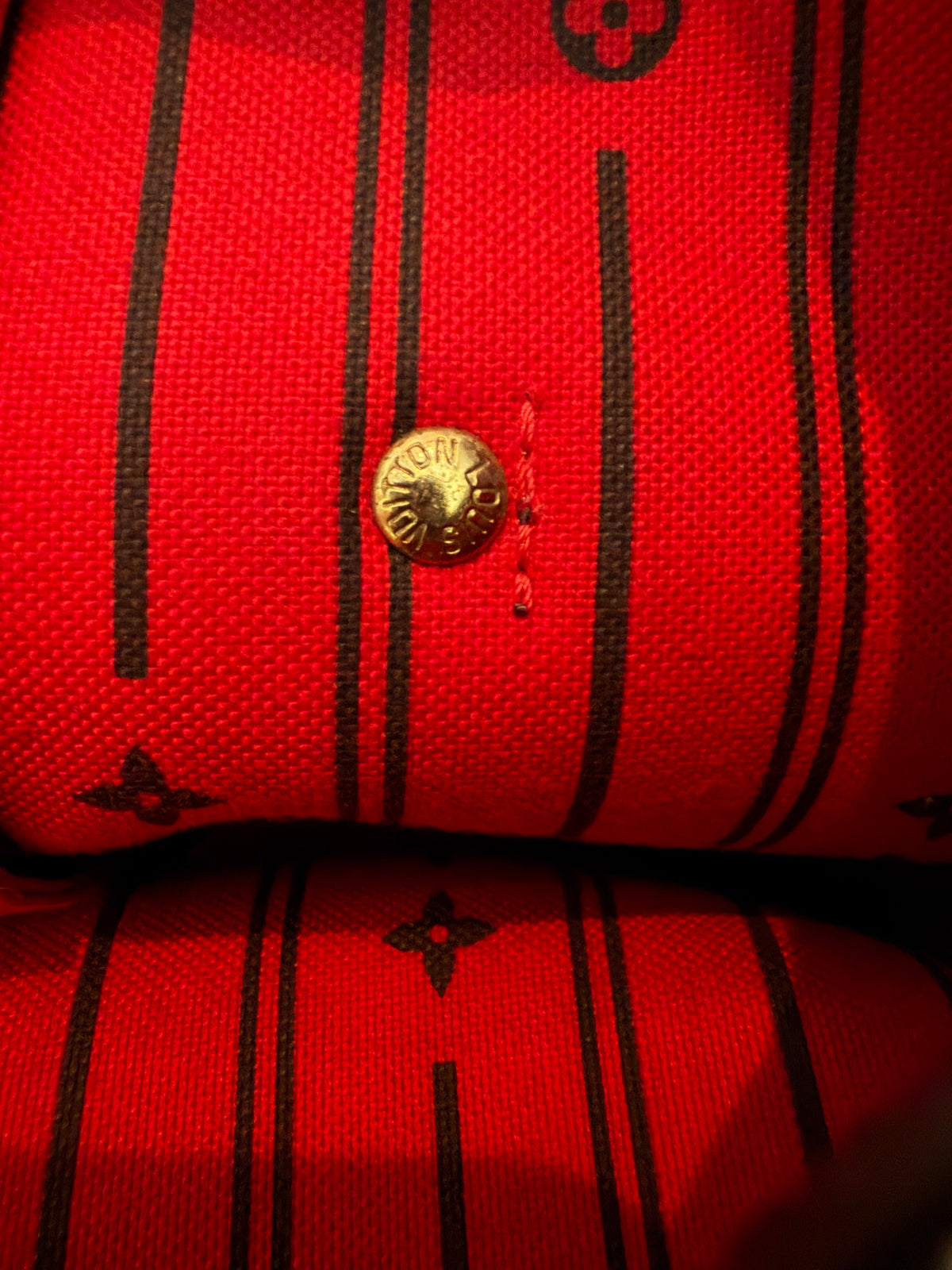 Louis Vuitton Neverfull MM Damier Ebene, detail view 17
