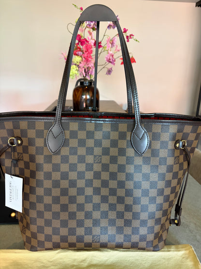 Louis Vuitton Neverfull MM Damier Ebene, side view
