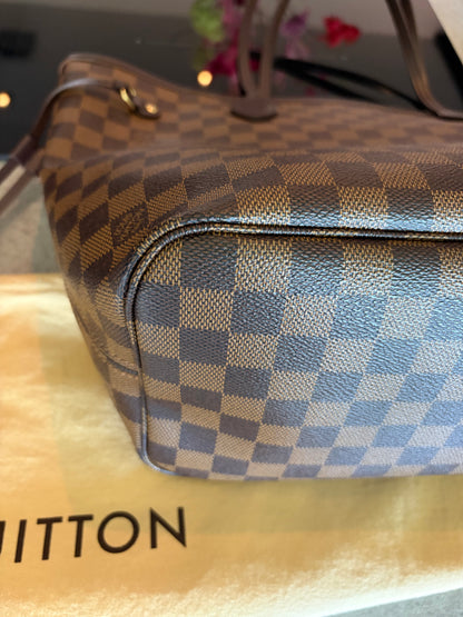Louis Vuitton Neverfull MM Damier Ebene, detail view 10