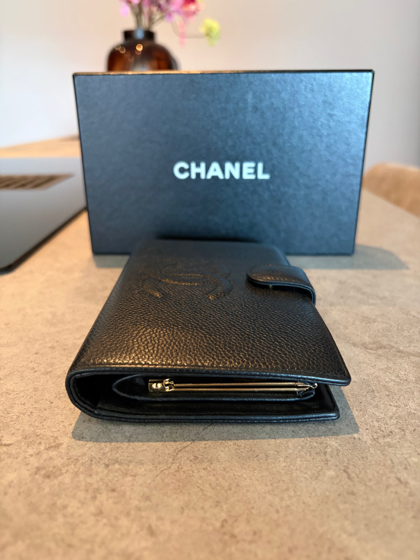 Chanel Timeless CC wallet, CC logo detail